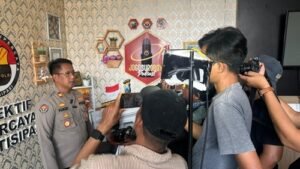 Tim URC Polrestabes Surabaya Amankan 2 Tersangka Curanmor Milik Kurir